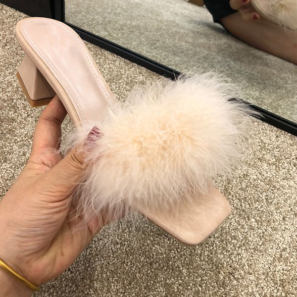 лето пушистый страуса меха тапочки обувь женщины real fur флип-флоп furry слайды indoor / outdoor сандалии женщина плюшевые обувь, Black
лето пушистый страуса меха тапочки обувь женщины real fur флип-флоп furry слайды indoor / outdoor сандалии женщина плюшевые обувь, Black