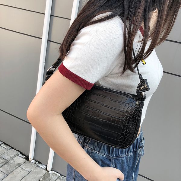 new crocodile embossed handbag women personality retro ins alligator baguette underarm single shoulder bag stylish designer bag
new crocodile embossed handbag women personality retro ins alligator baguette underarm single shoulder bag stylish designer bag