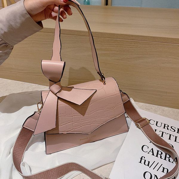 hbp wholesale crossbody bags tote bag women shoulder fashion plain adjustable wide strap hasp lady personality
hbp wholesale crossbody bags tote bag women shoulder fashion plain adjustable wide strap hasp lady personality