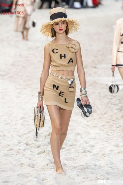 Women two piece dre curved bead thin ection titching fa hion knitted ice ilk uit women 039 two piece et with large flower 
Women two piece dre curved bead thin ection titching fa hion knitted ice ilk uit women 039 two piece et with large flower