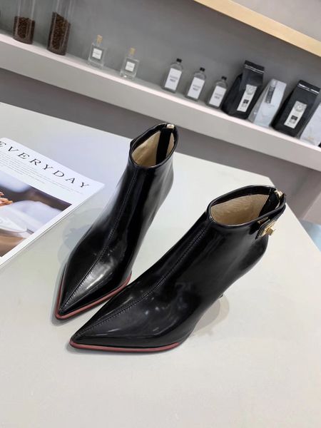 черная кожа дамы высокой пятки босые пинетки сапоги 2020 топ продажи boots лучшее качество быстрый корабль нового прибытия женщин сапоги зим, Black
черная кожа дамы высокой пятки босые пинетки сапоги 2020 топ продажи boots лучшее качество быстрый корабль нового прибытия женщин сапоги зим, Black