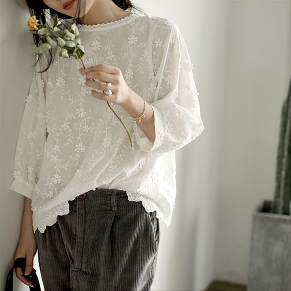 19 autumn t-shirt embroidery cotton lantern sleeve t-shirt women's artistic embroidery flower order nine-point sleeve 2715, White
19 autumn t-shirt embroidery cotton lantern sleeve t-shirt women's artistic embroidery flower order nine-point sleeve 2715, White