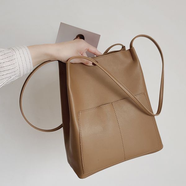 elegant female classic bucket bag 2019 fashion new quality pu leather women's handbag large tote shoulder crossbody bag
elegant female classic bucket bag 2019 fashion new quality pu leather women's handbag large tote shoulder crossbody bag