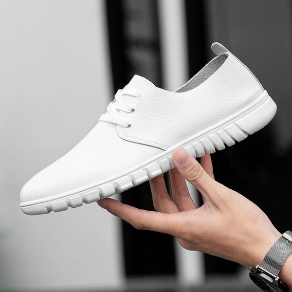 classic hollow men shoes plus size breathable man oxford loafers lace-up genuine leather man casual shoes moccasins 38-47 2019, Black
classic hollow men shoes plus size breathable man oxford loafers lace-up genuine leather man casual shoes moccasins 38-47 2019, Black
