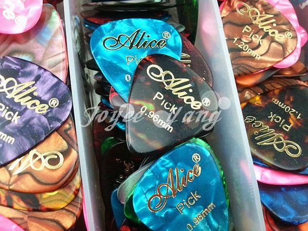 lots of 100pcs alice golden stamp colorful pearl celluloid acoustic electric guitar picks wholesales
lots of 100pcs alice golden stamp colorful pearl celluloid acoustic electric guitar picks wholesales