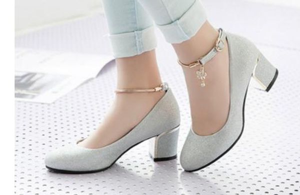 2019 women's shoes in spring and autumn with new style high heel coarse heel round head @98, Black
2019 women's shoes in spring and autumn with new style high heel coarse heel round head @98, Black