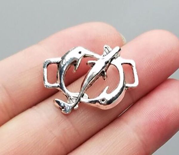10pcs/lot--28x26mm, dolphin cham,antique silver plated dolphin connector charms ,diy supplies, jewelry accessories, Bronze;silver
10pcs/lot--28x26mm, dolphin cham,antique silver plated dolphin connector charms ,diy supplies, jewelry accessories, Bronze;silver