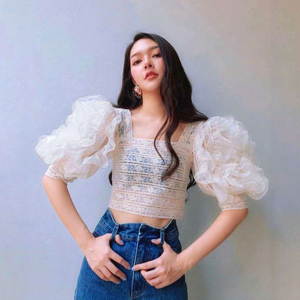 2019 new sipaiya vintage solid embroidery patchwork women blouse square collar puff sleeve perspective short shirt female, White
2019 new sipaiya vintage solid embroidery patchwork women blouse square collar puff sleeve perspective short shirt female, White