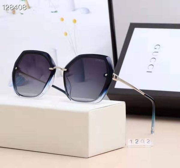 proof of 2020 stylish luxury sunglasses retro man z0350w designer's shiny gold frame laser marks woman's with packaging, White;black
proof of 2020 stylish luxury sunglasses retro man z0350w designer's shiny gold frame laser marks woman's with packaging, White;black