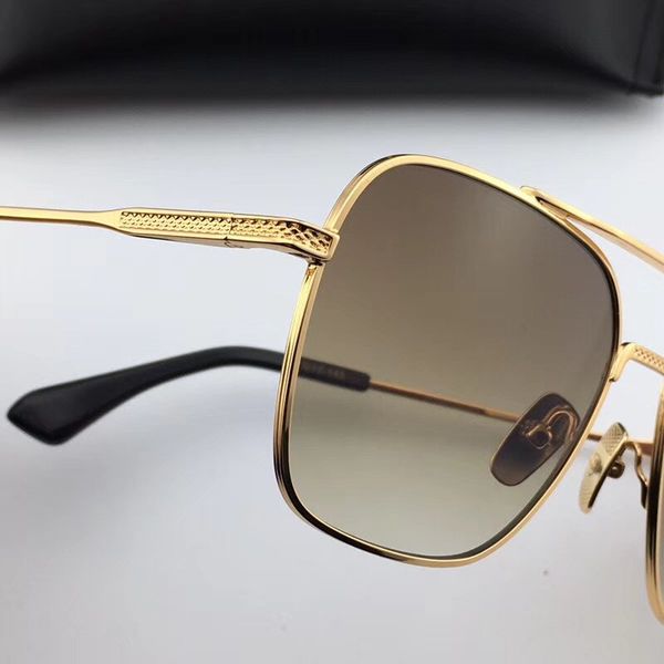 shades pilot sunglasses new box luxury-square sonnenbrille sunglasses lunettes de soleil metal men for des shades designer with gold/br tmad, White;black
shades pilot sunglasses new box luxury-square sonnenbrille sunglasses lunettes de soleil metal men for des shades designer with gold/br tmad, White;black