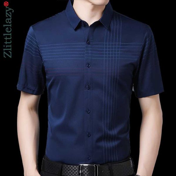 2020 new short sleeve men social shirt summer streetwear casual striped shirts dress mens slim regular fit clothes fashions 6045, White;black
2020 new short sleeve men social shirt summer streetwear casual striped shirts dress mens slim regular fit clothes fashions 6045, White;black