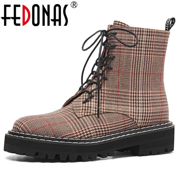 fedonas genuine leather women punk ankle boots winter motorcycle boots short high heels party night club shoes, Black
fedonas genuine leather women punk ankle boots winter motorcycle boots short high heels party night club shoes, Black