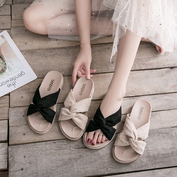 2020 new trend home women's shoes non-slip wild outdoor beach shoes sandals and slippers, Black
2020 new trend home women's shoes non-slip wild outdoor beach shoes sandals and slippers, Black