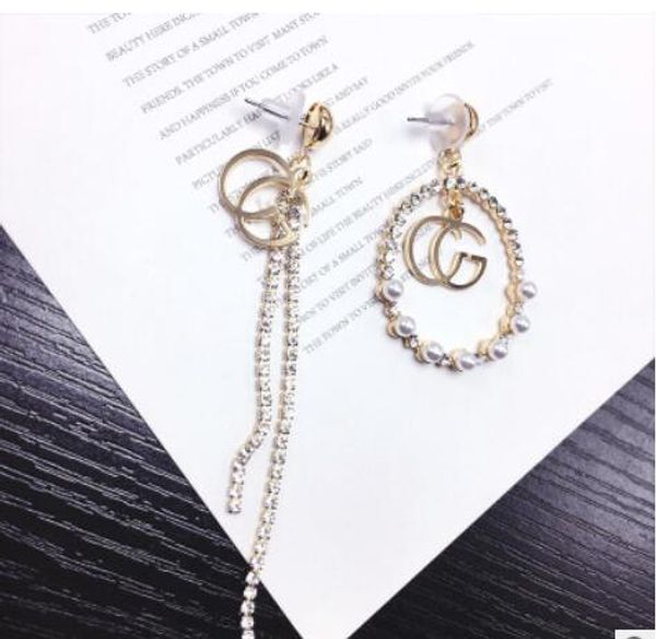 new brand designer small stud earrings letters ear stud earring gold silver dripping oil letter pearl crystal gift for women250, White
new brand designer small stud earrings letters ear stud earring gold silver dripping oil letter pearl crystal gift for women250, White