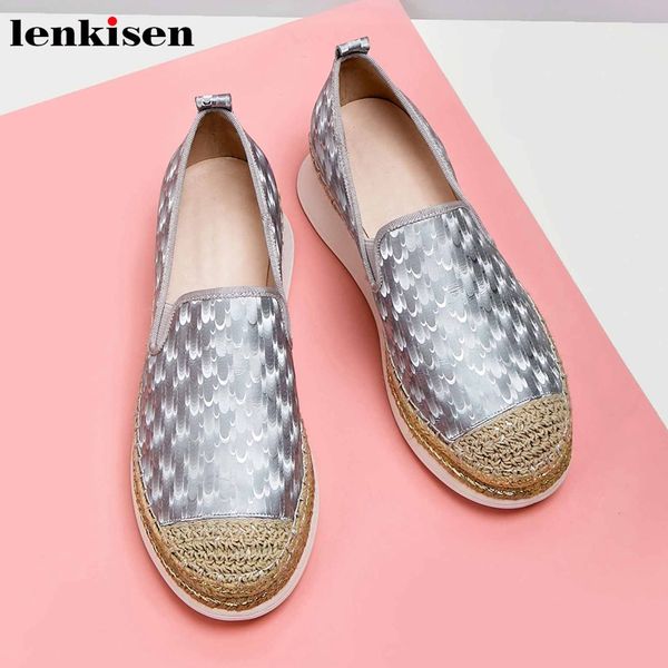 lenkisen vitality maiden print genuine leather weave round toe high heel thick bottom slip on loafers fashion women shoes l07, Black
lenkisen vitality maiden print genuine leather weave round toe high heel thick bottom slip on loafers fashion women shoes l07, Black