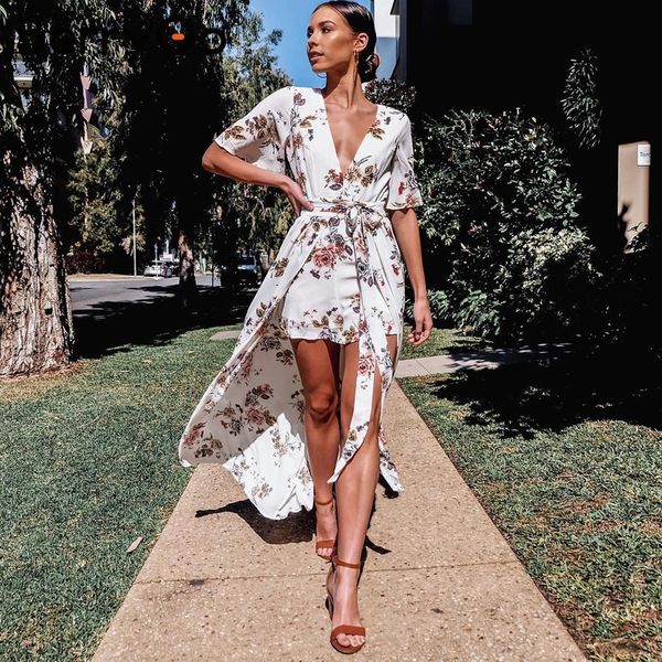 berrygo backless print striped jumpsuit romper v neck chiffon women short overalls waist tie summer beach boho playsuit, Black;white
berrygo backless print striped jumpsuit romper v neck chiffon women short overalls waist tie summer beach boho playsuit, Black;white