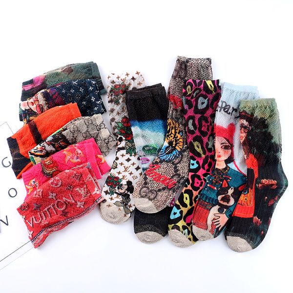 luxury brand sock chaussettes classic design port cotton stockings socks for women golden wire sock middle stocking classic design new 2020, Pink;yellow
luxury brand sock chaussettes classic design port cotton stockings socks for women golden wire sock middle stocking classic design new 2020, Pink;yellow