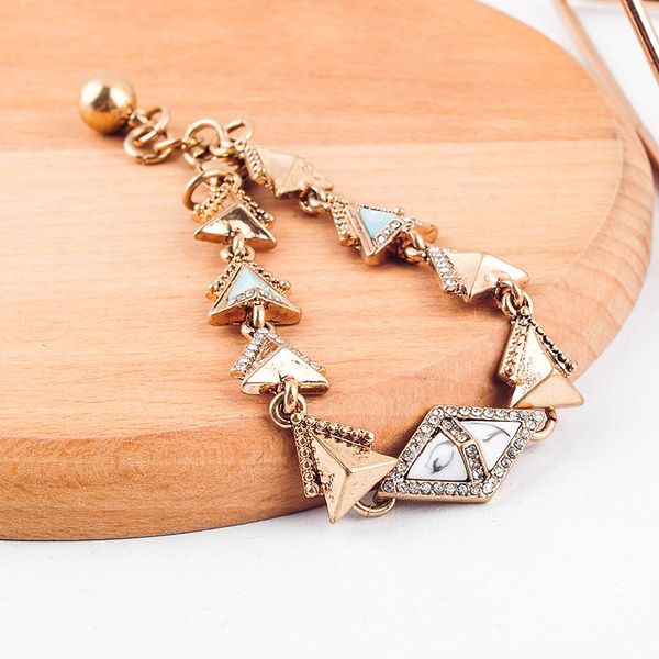 romantic ethnic gold color crystal triangle bracelet for women handmade date gift jewelry wholesale, Black
romantic ethnic gold color crystal triangle bracelet for women handmade date gift jewelry wholesale, Black