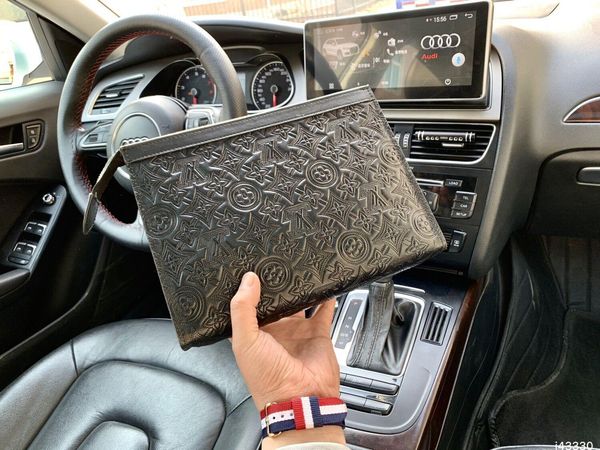 fashion women and men clutches leather zipper wallet simple handbags for waterproof clutch female leather handbags shopping bags
fashion women and men clutches leather zipper wallet simple handbags for waterproof clutch female leather handbags shopping bags