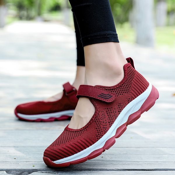 women walking shoes running mesh shoes fashion flat slip-on sneakers outdoor lightweight gym modern dance, Black