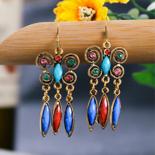 ethnic style vintage butterfly earrings 2020 women bohemia antique bronze metal hollow out rhinestone resin gem dangle earrings, Silver
ethnic style vintage butterfly earrings 2020 women bohemia antique bronze metal hollow out rhinestone resin gem dangle earrings, Silver