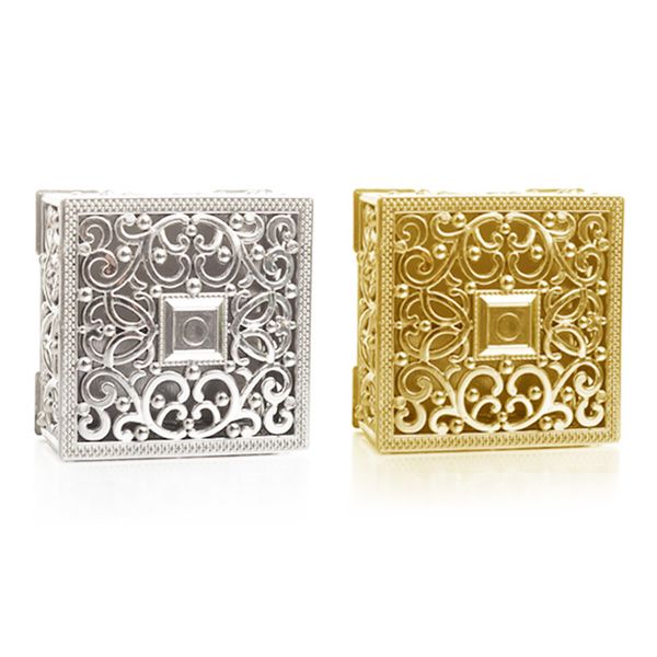 24pcs gold and silver square candy box creative gift boxes storage box wedding party favors plastic packaging
24pcs gold and silver square candy box creative gift boxes storage box wedding party favors plastic packaging