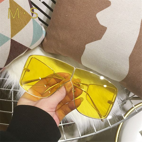 ms 2019 women luxury classic eyewear female sunglasses original brand designer sunglasses pierced sun glasses fashion uv400, White;black
ms 2019 women luxury classic eyewear female sunglasses original brand designer sunglasses pierced sun glasses fashion uv400, White;black