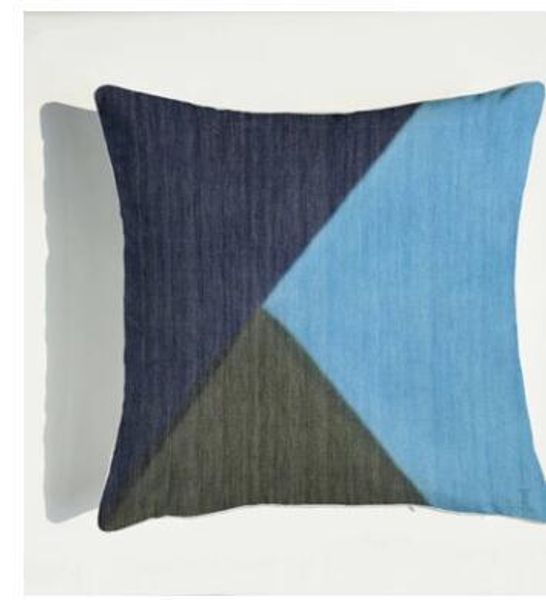 elegant contracted precision small fresh flowers super soft short plush two-sided geometric print sofa bed pillow cushion covers european12
elegant contracted precision small fresh flowers super soft short plush two-sided geometric print sofa bed pillow cushion covers european12