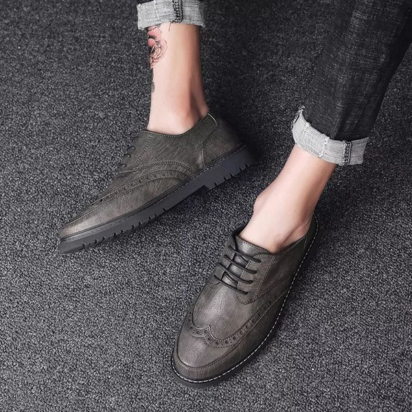 2020wholesale men shoes pu leather black brown dark grey fashion sports sneakers size eur 40-45, White;red
2020wholesale men shoes pu leather black brown dark grey fashion sports sneakers size eur 40-45, White;red