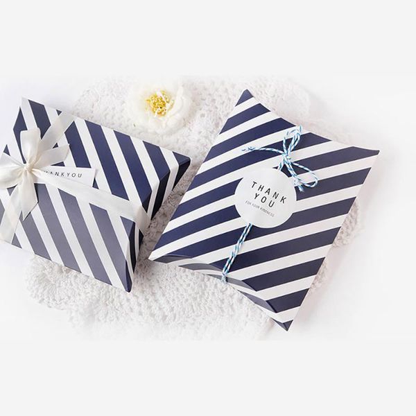 10pcs pillow shaped candy box kraft paper candy box diy festival party christmas decoration accessories
10pcs pillow shaped candy box kraft paper candy box diy festival party christmas decoration accessories