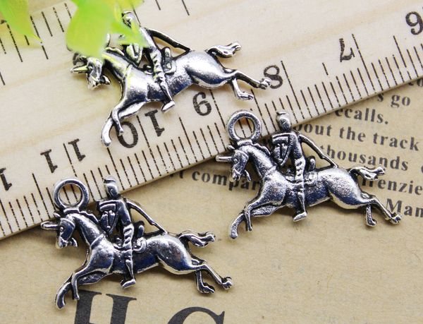 wholesale 100pcs knight alloy charms pendant retro jewelry making diy keychain ancient silver pendant for bracelet earrings 18x25mm, Bronze;silver
wholesale 100pcs knight alloy charms pendant retro jewelry making diy keychain ancient silver pendant for bracelet earrings 18x25mm, Bronze;silver