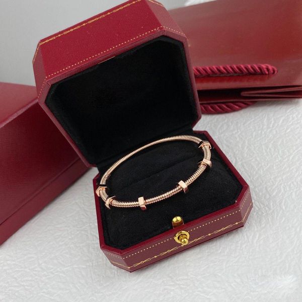 screw bracelet designer earrings bracelet necklace jewelry rings luxury mens 14k gold chains cuban link chain 2020 new, Black
screw bracelet designer earrings bracelet necklace jewelry rings luxury mens 14k gold chains cuban link chain 2020 new, Black
