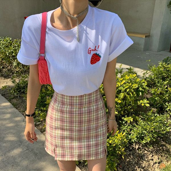 loose slim t-shirt embroidery round collar strawberry embroidery all-match bottoming short-sleeved t-shirt female summer 2020, White
loose slim t-shirt embroidery round collar strawberry embroidery all-match bottoming short-sleeved t-shirt female summer 2020, White