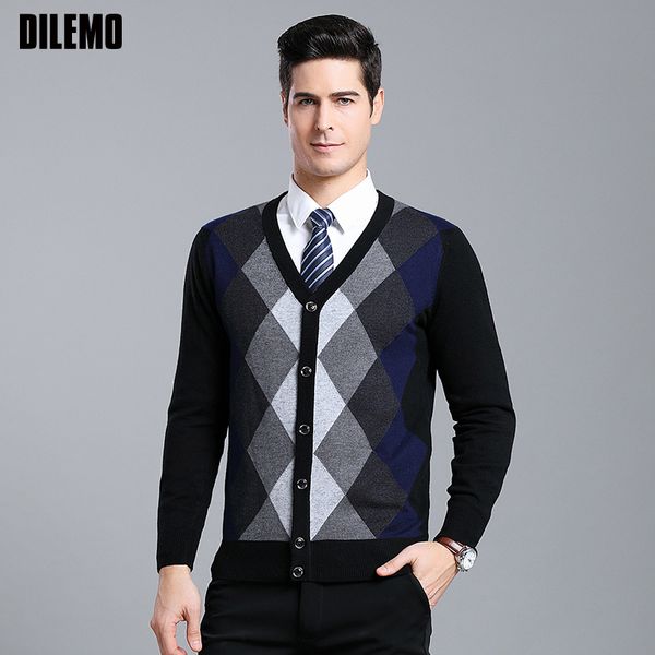2019 new fashion brand 6% wool sweaters mens cardigan slim fit jumpers knit v neck autumn patterns casual men clothes, White;black
2019 new fashion brand 6% wool sweaters mens cardigan slim fit jumpers knit v neck autumn patterns casual men clothes, White;black