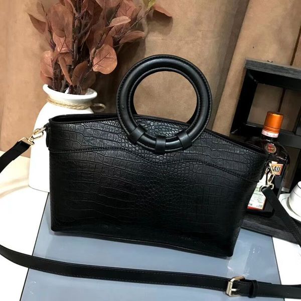 galgalyi 2019 design luxury handbag women geometric figure dumpling type bag shoulder bag female chain crossbody messenger bags
galgalyi 2019 design luxury handbag women geometric figure dumpling type bag shoulder bag female chain crossbody messenger bags