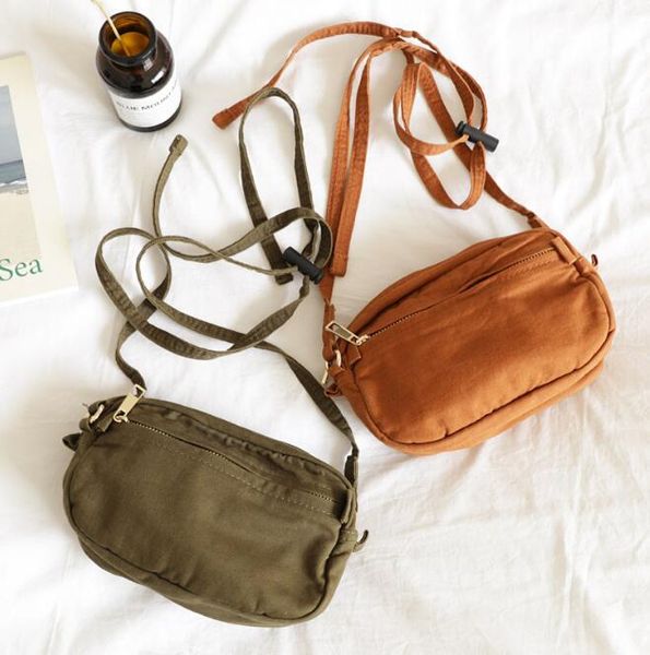 simple personality canvas waist bag multifunctional shoulder messenger bag wild fashion mini mobile phone
simple personality canvas waist bag multifunctional shoulder messenger bag wild fashion mini mobile phone