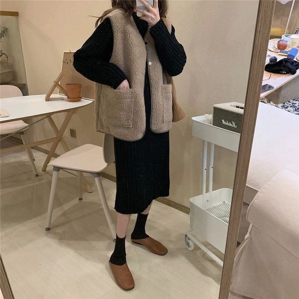 women spring cardigan waistcoat lambwool sleeveless vest loose plus size elegant pockets gilet femme chalecos para mujer, Black;white
women spring cardigan waistcoat lambwool sleeveless vest loose plus size elegant pockets gilet femme chalecos para mujer, Black;white