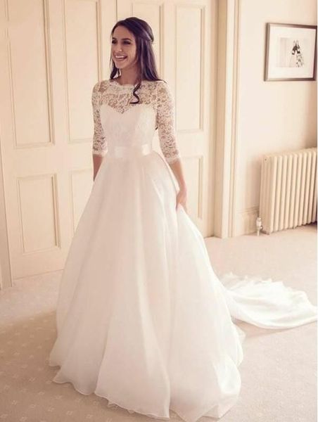 2020 romantic robe de mariee lace ivory wedding dresses crew 3/4 sleeves organza see through neckline princess sweep train bridal gowns, White
2020 romantic robe de mariee lace ivory wedding dresses crew 3/4 sleeves organza see through neckline princess sweep train bridal gowns, White