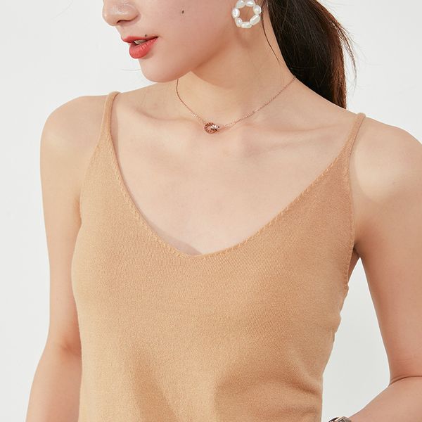 2020 summer new knitted camisole female inner outer wear slim bottoming sling, Black;white
2020 summer new knitted camisole female inner outer wear slim bottoming sling, Black;white