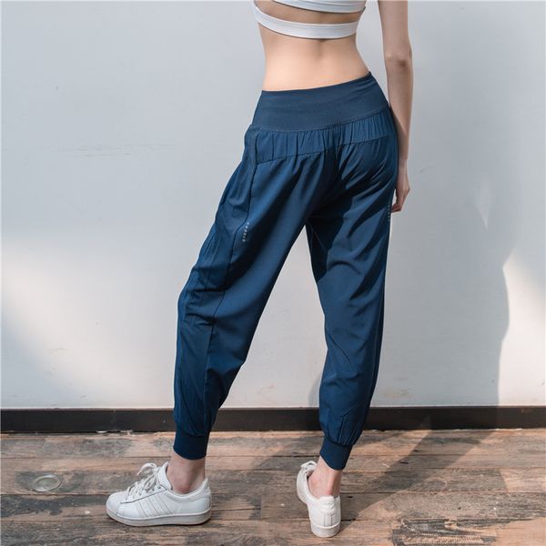 new style loose fit harem dance pants women's training running sweat absorbing quick-dry gymnastic pants fitness yoga, Black;blue
new style loose fit harem dance pants women's training running sweat absorbing quick-dry gymnastic pants fitness yoga, Black;blue