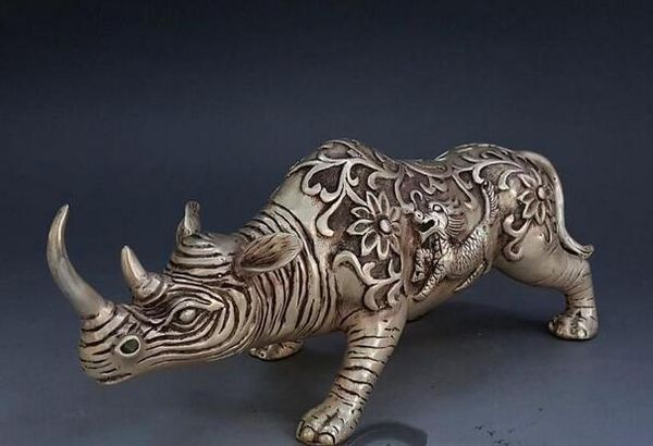 antique bronze white copper brass silver plated large lucky rhinoceros white rhino ornament decoration gift antique collectibles
antique bronze white copper brass silver plated large lucky rhinoceros white rhino ornament decoration gift antique collectibles