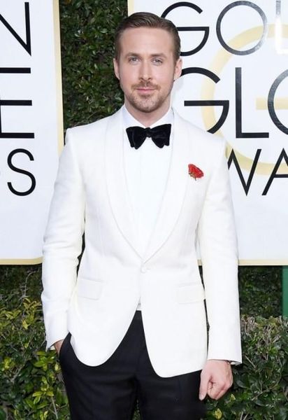 fashionable one button ivory wedding groom tuxedos shawl lapel groomsmen men suits prom blazer (jacket+pants+tie) no:2123, Black;gray
fashionable one button ivory wedding groom tuxedos shawl lapel groomsmen men suits prom blazer (jacket+pants+tie) no:2123, Black;gray