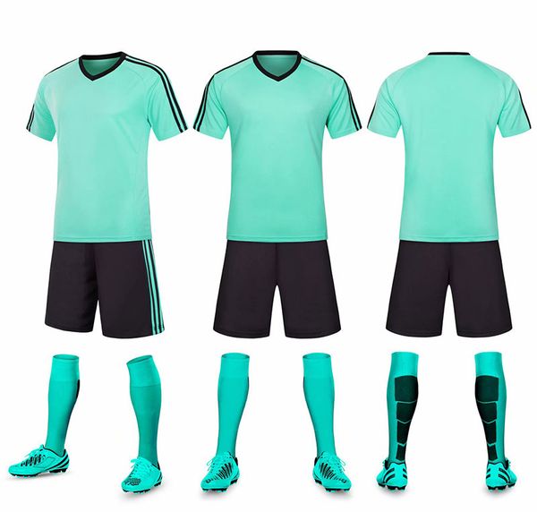 2019 men training football sets with shorts uniforms reversible football jerseys for that home and away look kits sports b37-32, Black;red
2019 men training football sets with shorts uniforms reversible football jerseys for that home and away look kits sports b37-32, Black;red