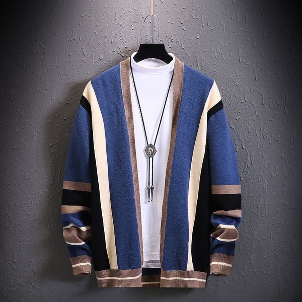 2019 fashion couple models stitching contrast color sweater coat casual men's autumn cardigan knit sweater men's cardigan jacket, White;black
2019 fashion couple models stitching contrast color sweater coat casual men's autumn cardigan knit sweater men's cardigan jacket, White;black