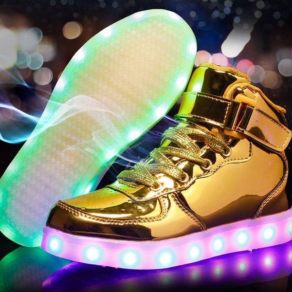 size 25-30 new 2020 summer led shoes for girls boys men usb recharge glowing sneakers man light up shoes, Black;red
size 25-30 new 2020 summer led shoes for girls boys men usb recharge glowing sneakers man light up shoes, Black;red