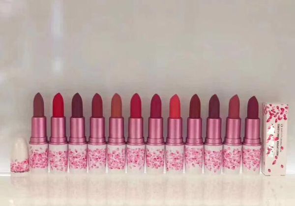 Newest Arrival Brand Cherry Pink Lipsticks M Makeup Lustre Matte Lipstick for Women Cosmetics Flower Box with English Name DHL Fast Shipping
Newest Arrival Brand Cherry Pink Lipsticks M Makeup Lustre Matte Lipstick for Women Cosmetics Flower Box with English Name DHL Fast Shipping