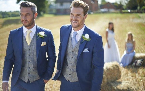 new royal blue slim fit wedding suits country groom tuxedos slim fit 3 pieces (jacket+pants+vest) bridegroom men suits man blazer 243, Black;gray
new royal blue slim fit wedding suits country groom tuxedos slim fit 3 pieces (jacket+pants+vest) bridegroom men suits man blazer 243, Black;gray