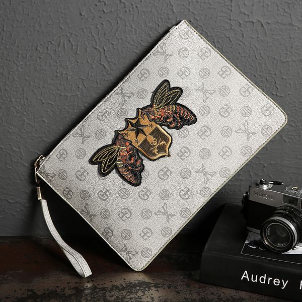 korean version of men's handbag fashion printing handbag youth network celebrity envelope bag
korean version of men's handbag fashion printing handbag youth network celebrity envelope bag