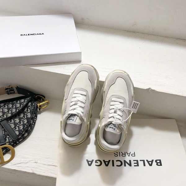 2020 new dj couple high-quality thick bottom sports casual couple air cushion casual sports shoes
2020 new dj couple high-quality thick bottom sports casual couple air cushion casual sports shoes