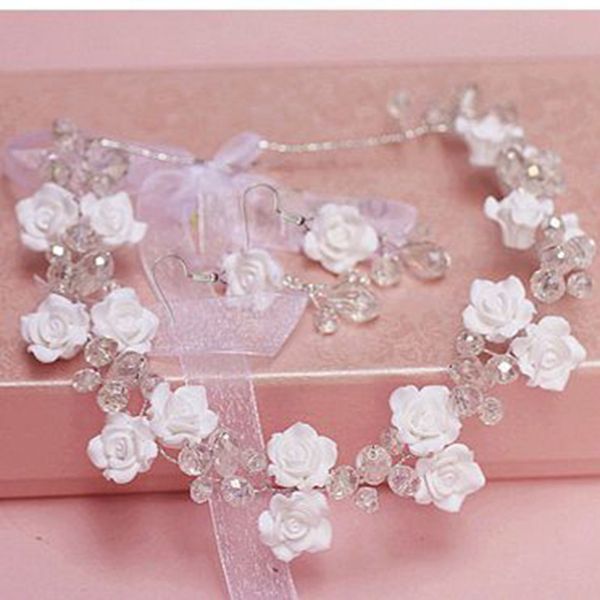 exquisite handmade crystal beaded bridal hair band set13
exquisite handmade crystal beaded bridal hair band set13